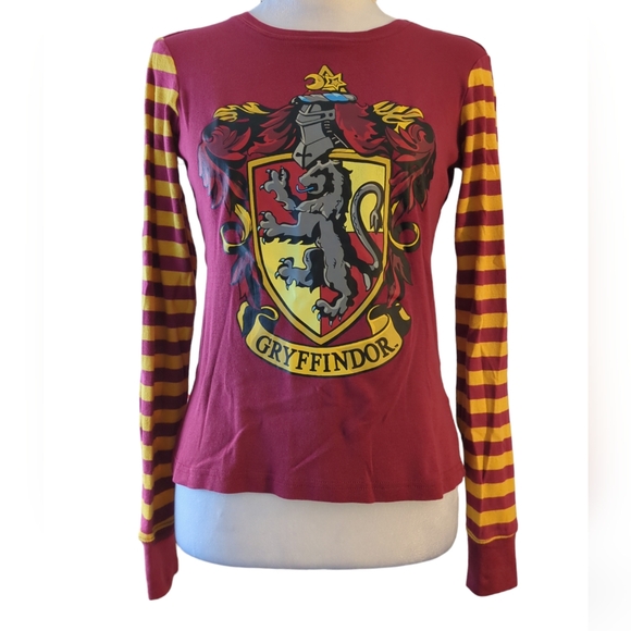 Warner Bros. Other - Harry Potter T-shirt and pant size S color Red, yellow